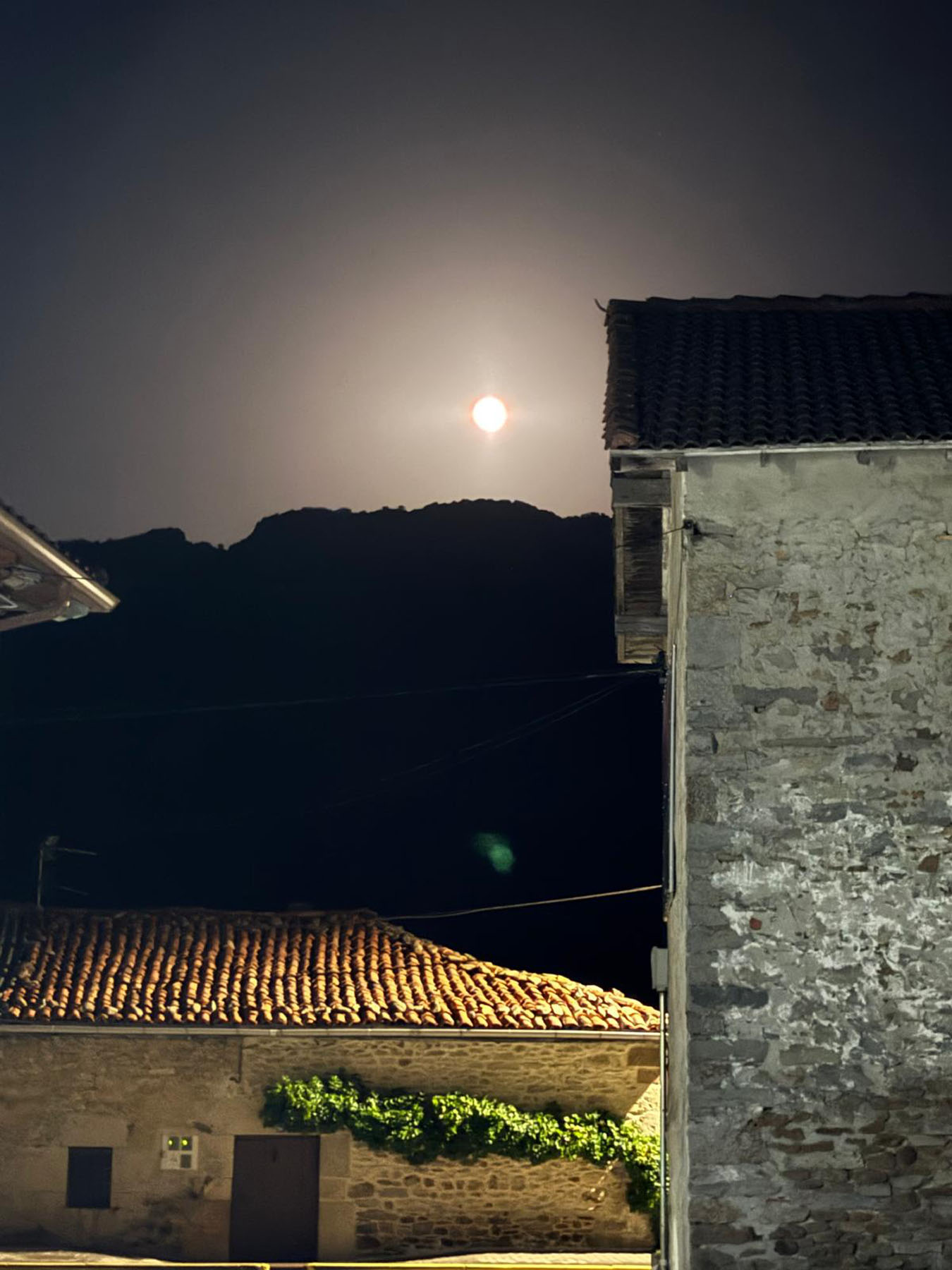 María Ángeles Muñoz, Luna de Villasante